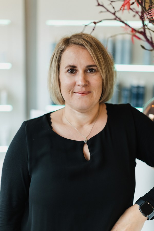 Stefanie Wolfram